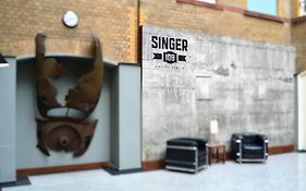 Singer109 Hostel, Hotel & Apartment