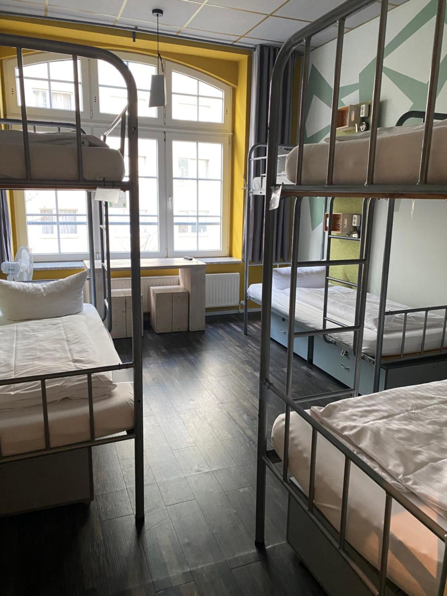 Singer109 Hostel, Hotel & Apartment Berlin Exterior photo