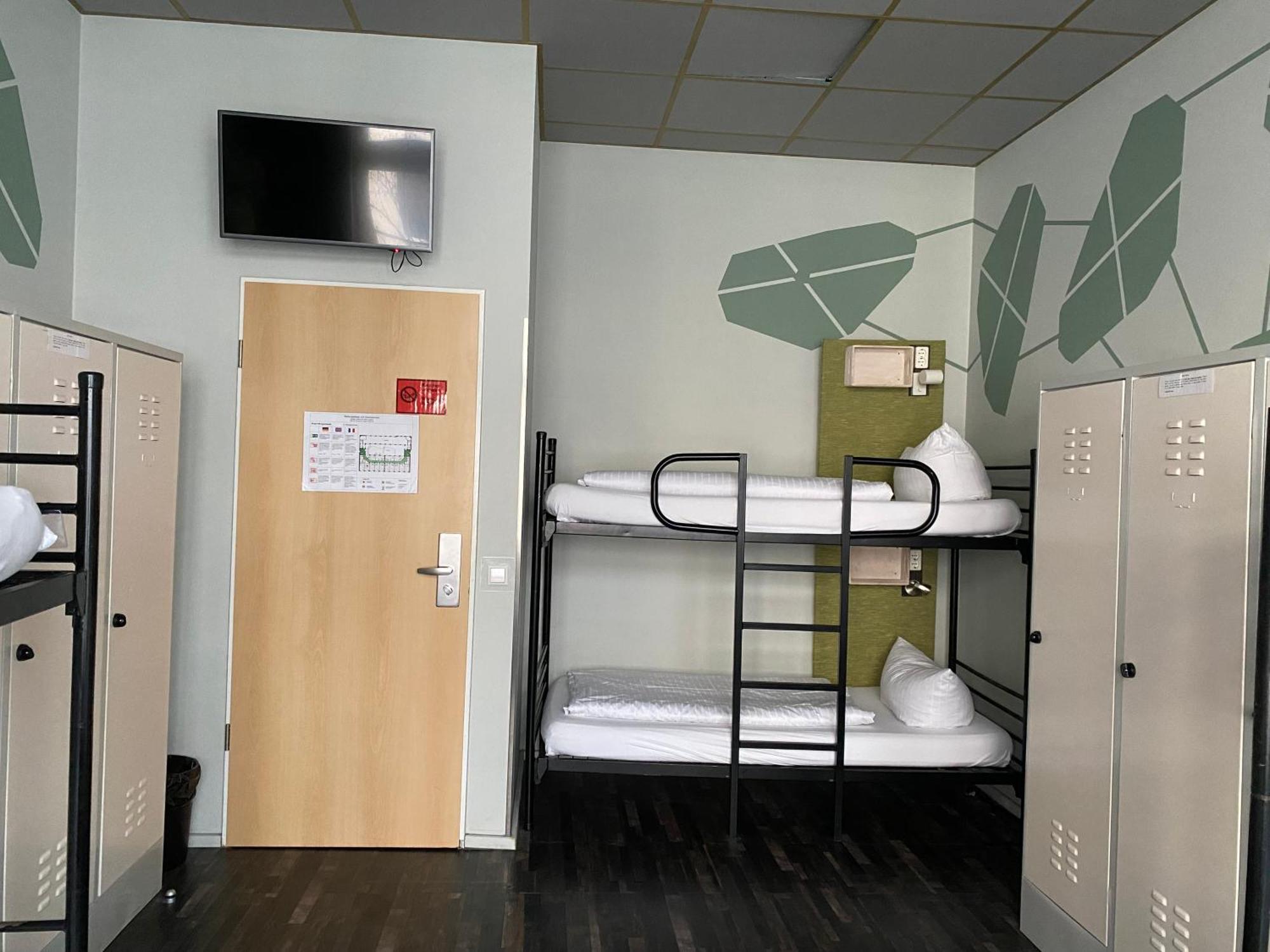 Singer109 Hostel, Hotel & Apartment Berlin Exterior photo