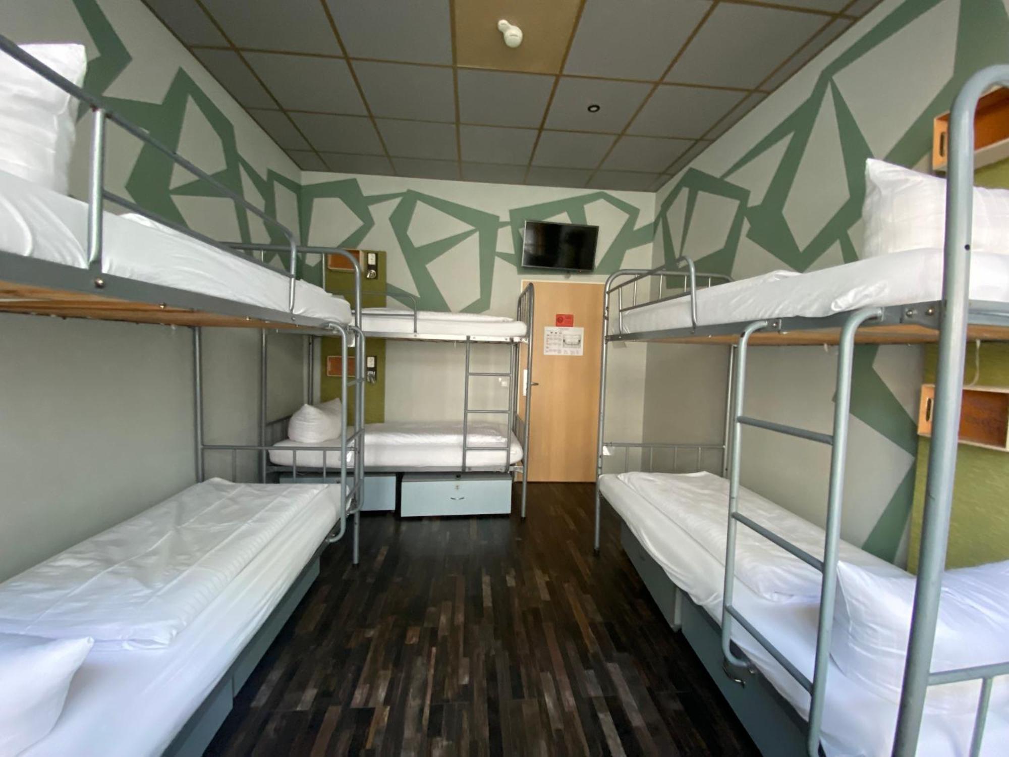 Singer109 Hostel, Hotel & Apartment Berlin Exterior photo
