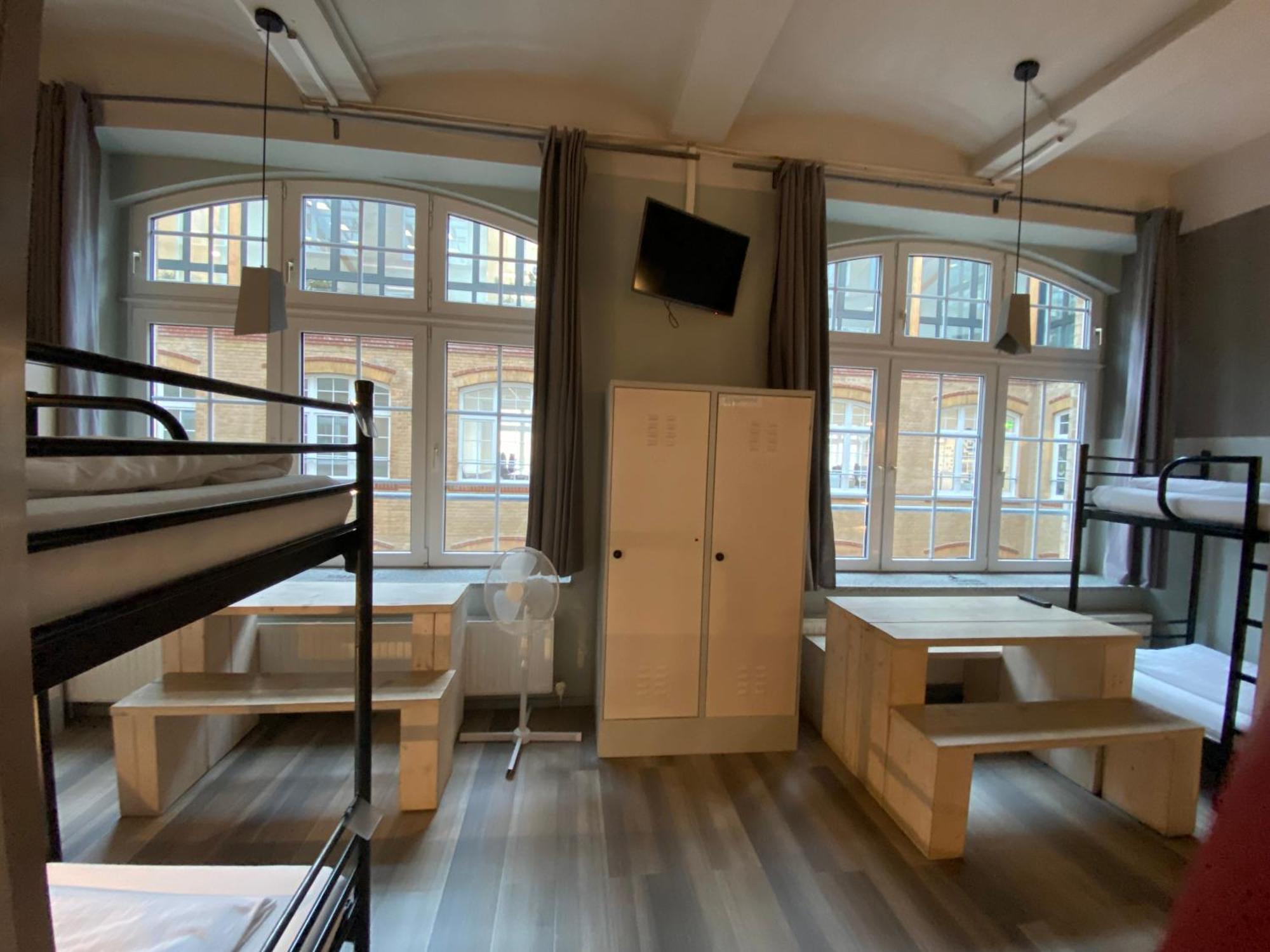 Singer109 Hostel, Hotel & Apartment Berlin Exterior photo
